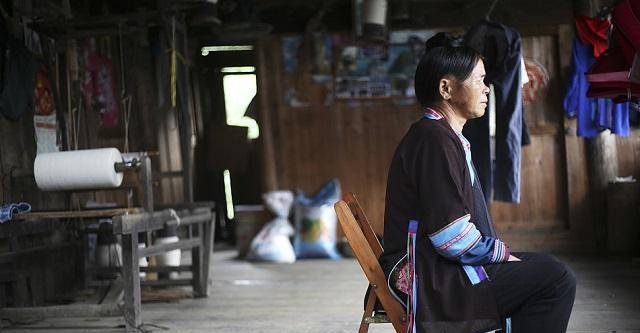 30多年前，那个被印在一元人民币上的贵州女孩，如今生活怎么样？