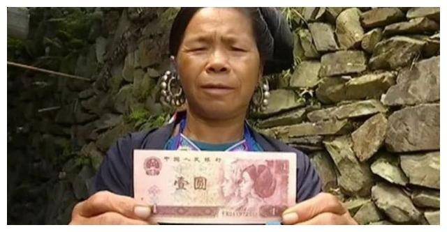 44年前，因长得太美被印上人民币，如今60岁的她怎么样了？