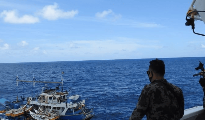 邻国出手对华打响“第三枪”？中方及时行动，不允许第2个菲冒头