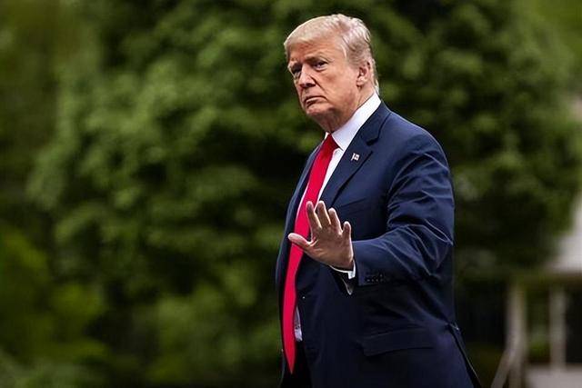 美国大选再掀波澜！最后决战将至，选票箱被烧了？