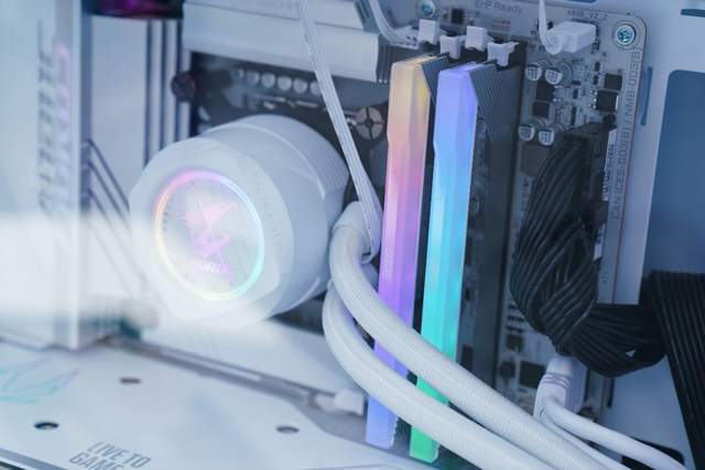 高校行丨佰维存储牵手武汉工程大学学子，共绘科创青春新篇