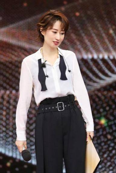 47岁刘敏涛提出离婚，丈夫哈哈大笑，直言离开我，你连饭都吃不上