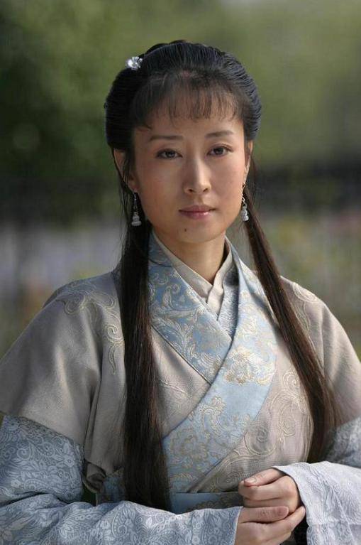 47岁刘敏涛提出离婚，丈夫哈哈大笑，直言离开我，你连饭都吃不上