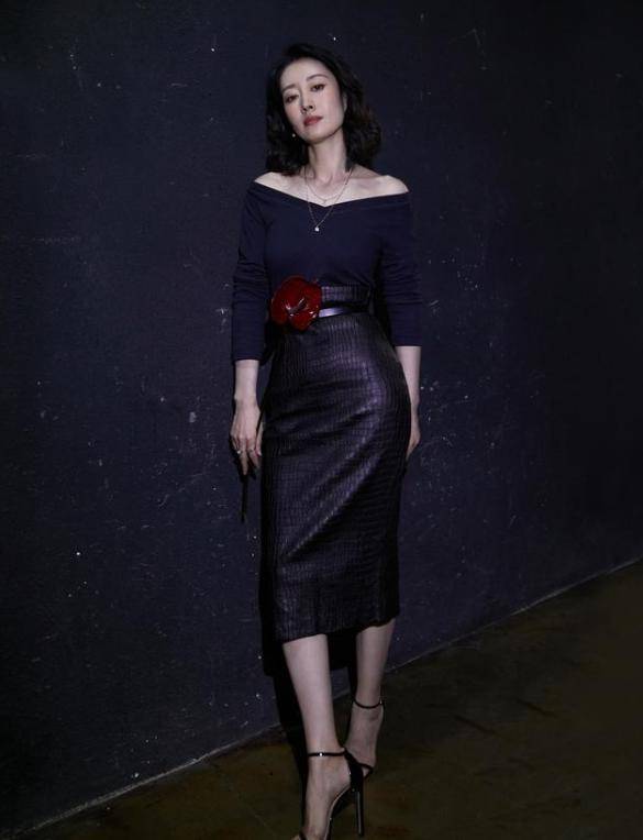 47岁刘敏涛提出离婚，丈夫哈哈大笑，直言离开我，你连饭都吃不上