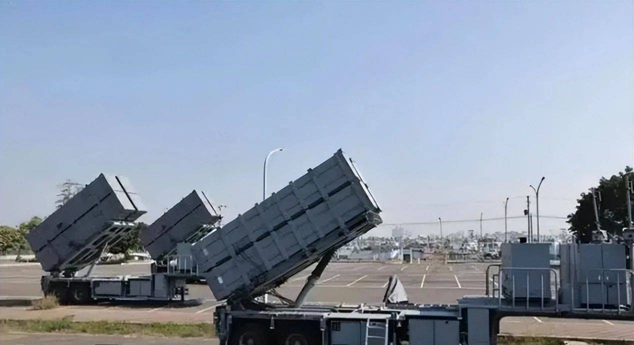 台媒：“变天了”！解放军兵力前所未有？事情要比想象中严重得多