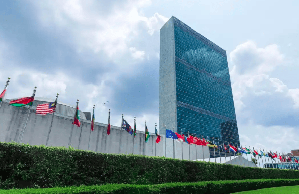 忍无可忍！联合国展开激烈交锋，我方代表怒了，这次美国听好了！