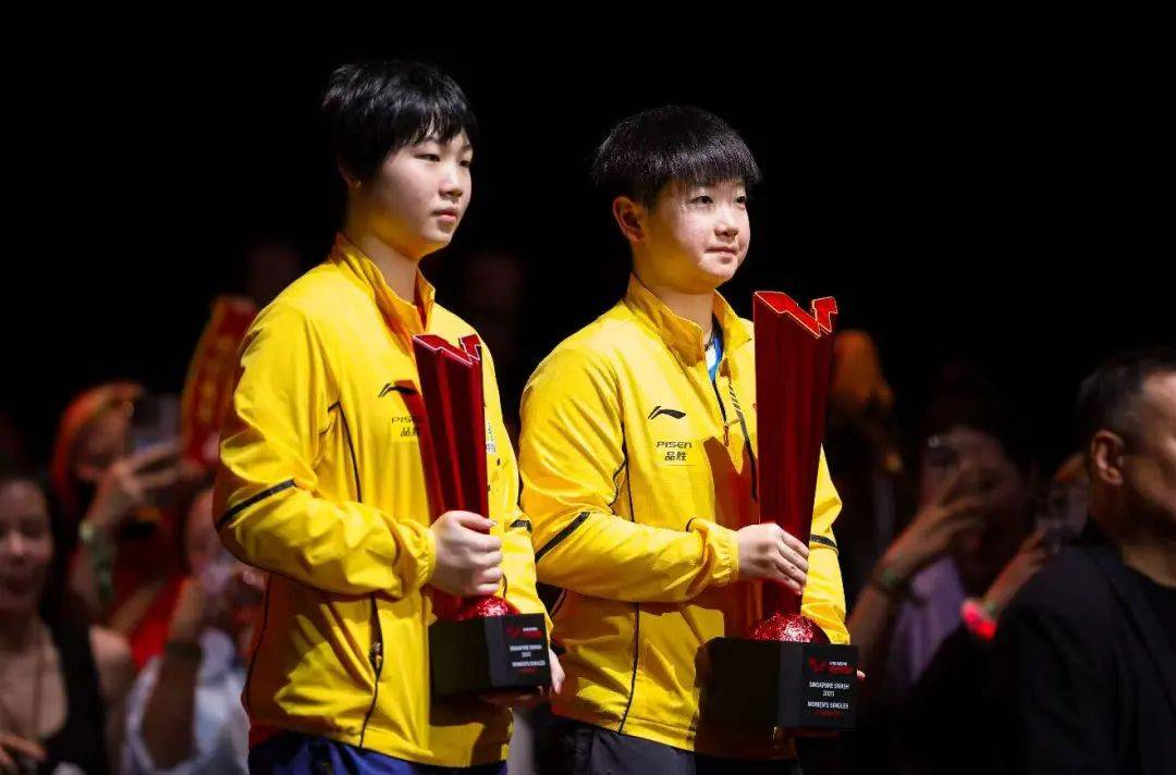 林诗栋男单夺冠，孙颖莎女单登顶 | WTT新加坡大满贯赛国乒五冠收官