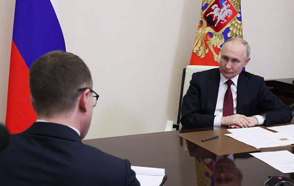 普京：俄美两国可以就削减50%军备达成一致