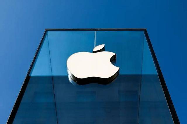 首款折叠iPhone或名为iPhone Ultra，售价超2000美元