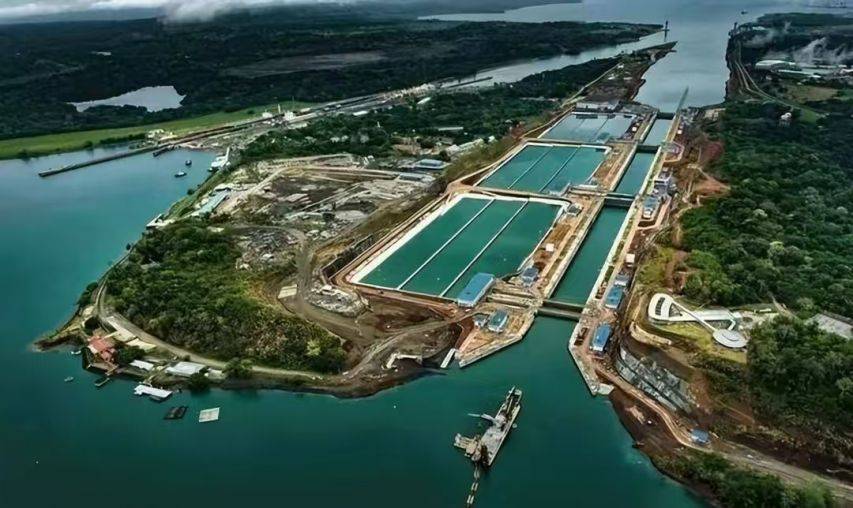 “求饶”晚了！最后一小时被无限期冻结，李嘉诚搬起石头砸自己的脚