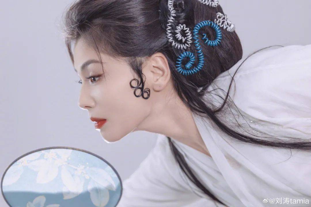 46岁刘涛称想建养老院，谈不接戏原因：聊的戏都开不了机