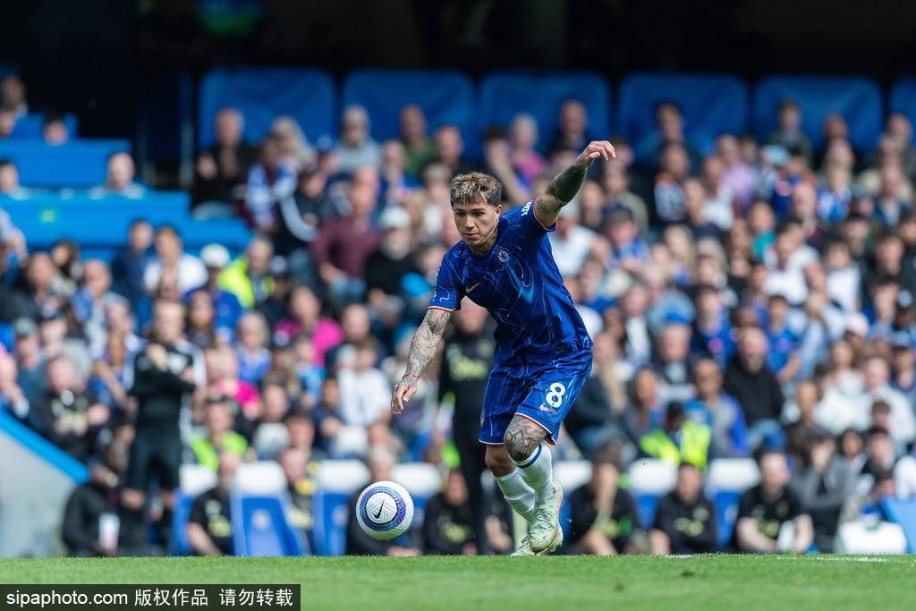 观战台：巴萨火拼国米+枪手死磕巴黎 曼联欧联放手一搏