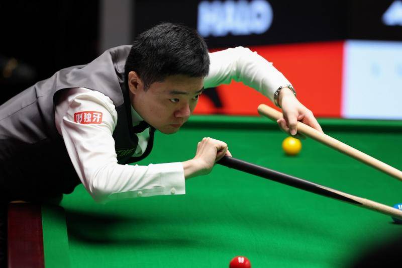 斯诺克：以奥沙利文和丁俊晖为榜样成为他们超越他们