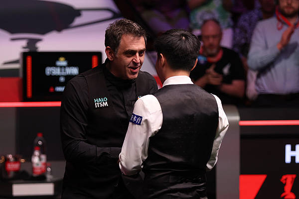 斯诺克：以奥沙利文和丁俊晖为榜样成为他们超越他们