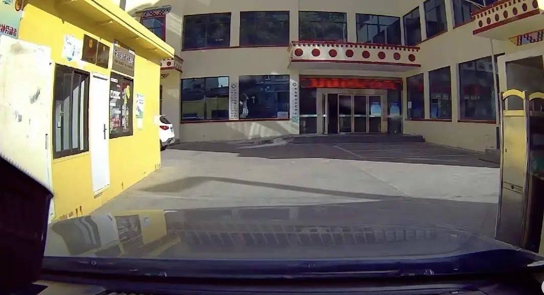 消息证实！他经抢救无效离世，第一天洗完澡后就出现身体不适……