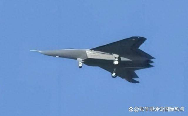 歼-10C实战封神，歼-50试飞震撼，中国空军到底还有多少惊喜？