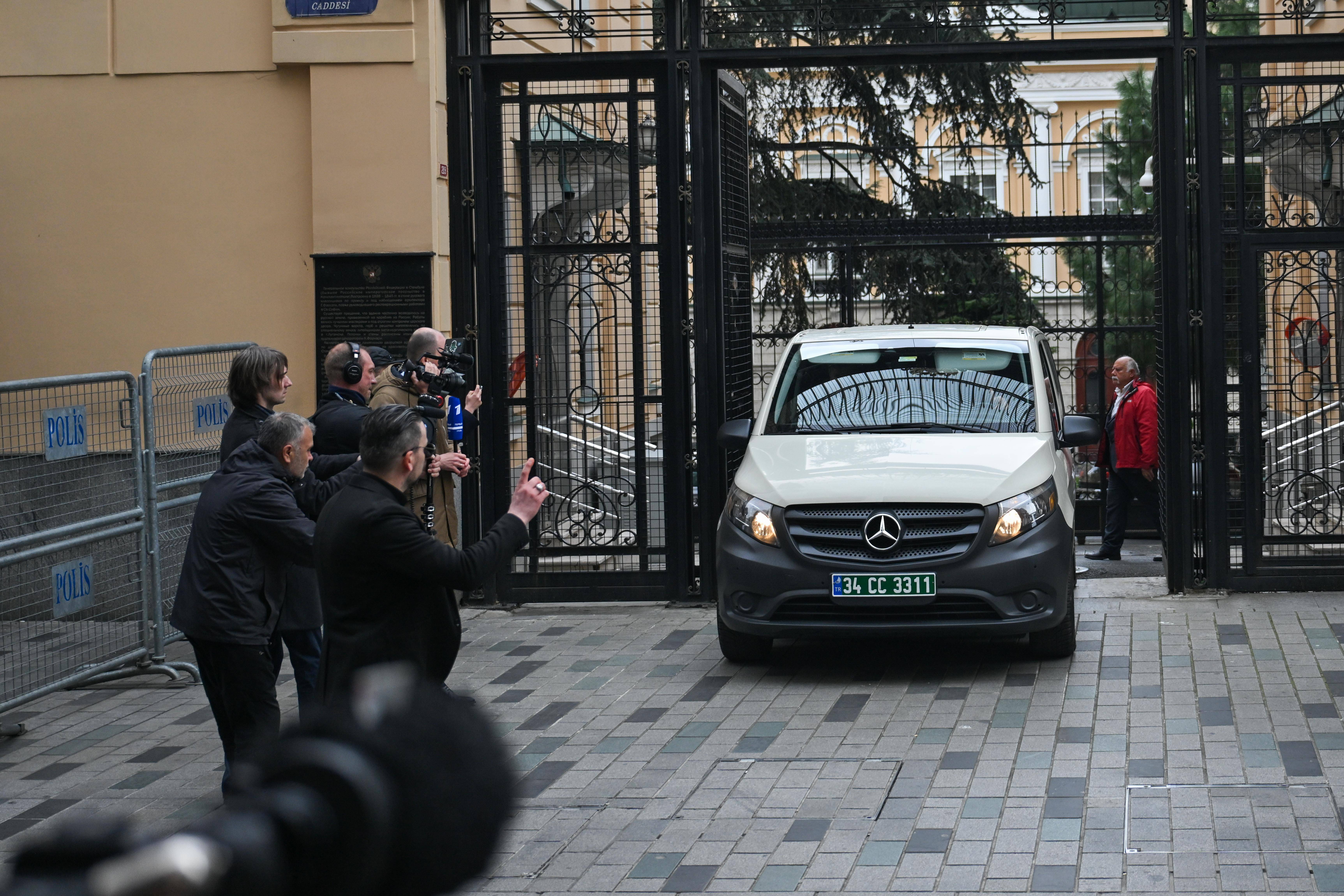 俄乌谈判本周或重启 但先停火还是先谈判？