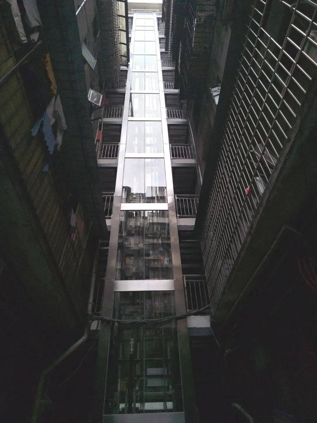 机智！广州这里三栋居民楼只需加装一台电梯