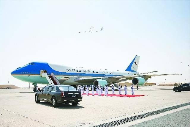 卡塔尔赠美总统专机，新“空军一号”为何难产