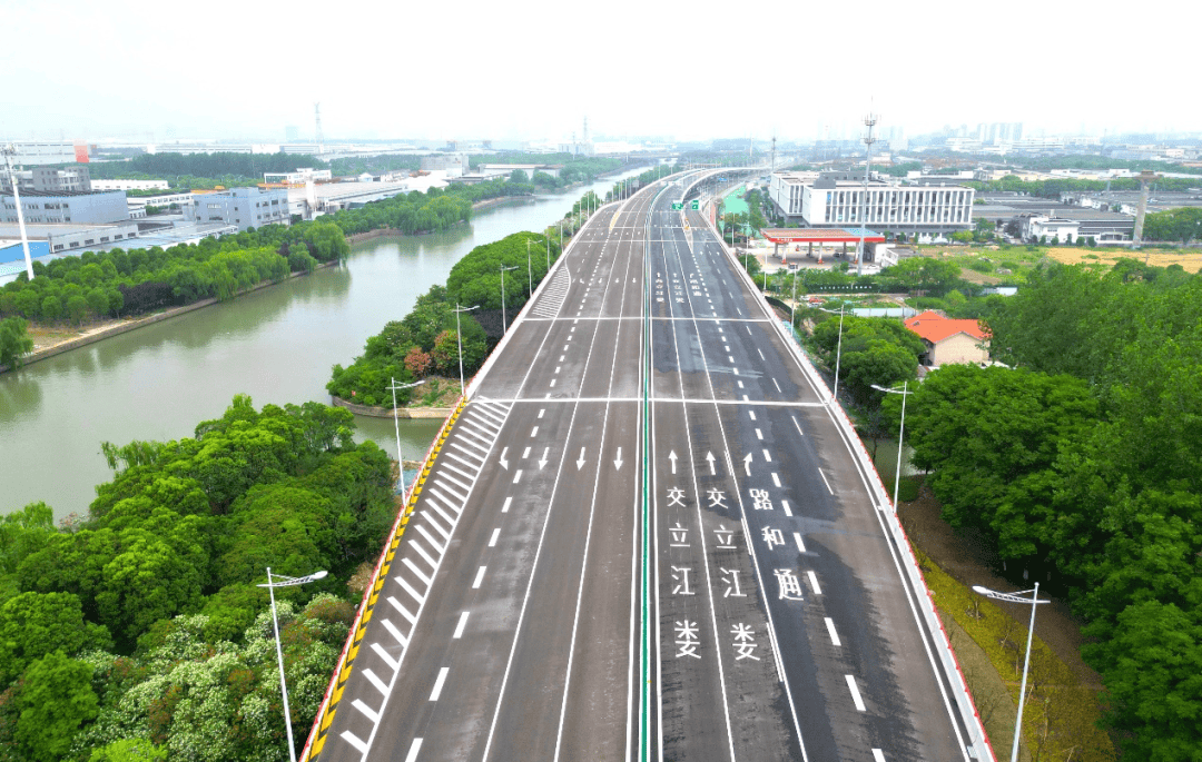 苏州工业园区娄江大道（沪宁高速-朱街）快速化改造工程通车