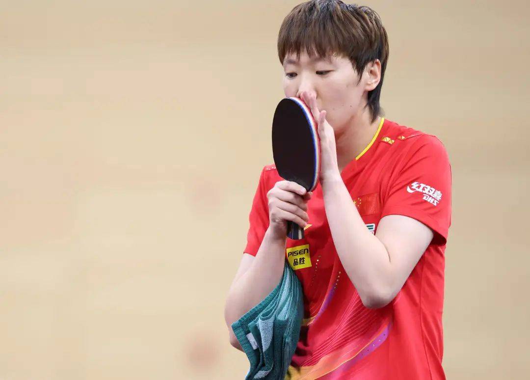 王楚钦、梁靖崑、王艺迪、陈幸同、石洵瑶率先晋级16强 | 多哈世乒赛单打