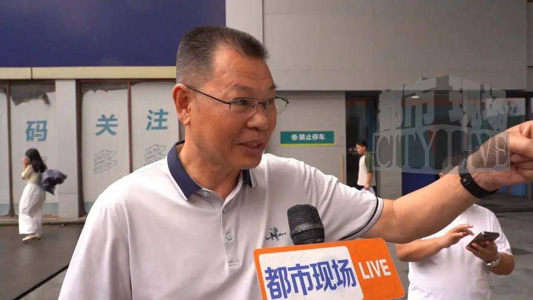 南昌南斯友好路两家“海湾石油”停业，消费者：昨天还加了油！房东：欠了1.3亿