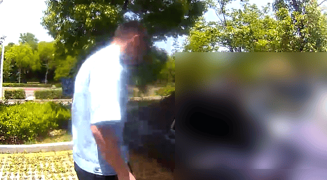 浙江女子取了20万元给工人发工资，竟被警察找上门