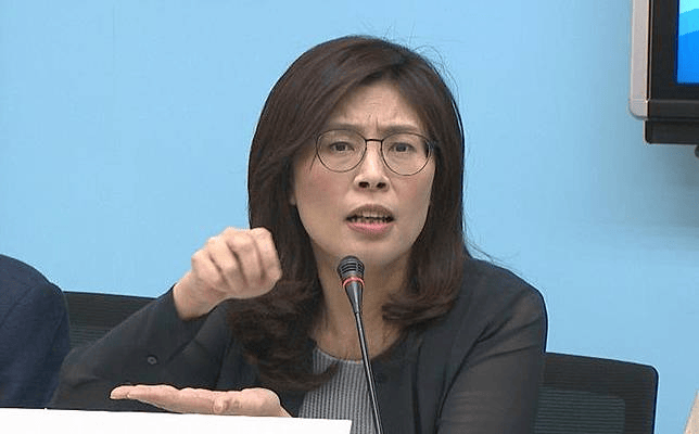 郭正亮、网红“馆长”等入列，台前民代郑丽文筹组“党外在野大联盟”，目标是要赖清德下台