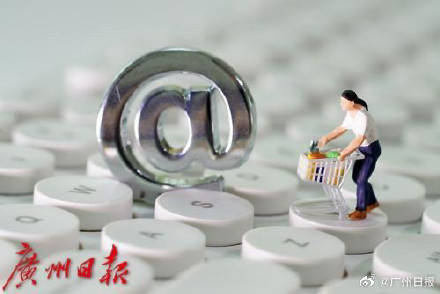 三岁娃吃饭时跑动被送餐机器人撞倒，法院：餐厅承担50%的赔偿责任