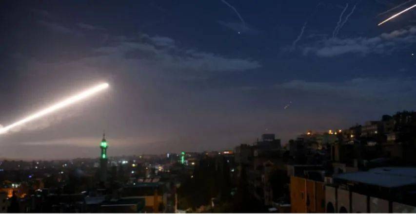 第14轮打击开始！以色列民众哭求结束冲突，中俄联手办了件大事