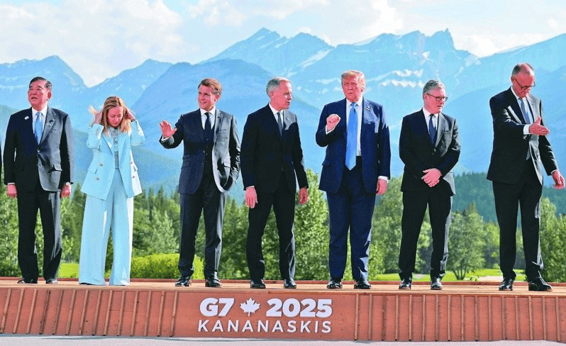 7国谈崩！特朗普中途离场，美盟友乱作一团，中方的警告封死涉华议题