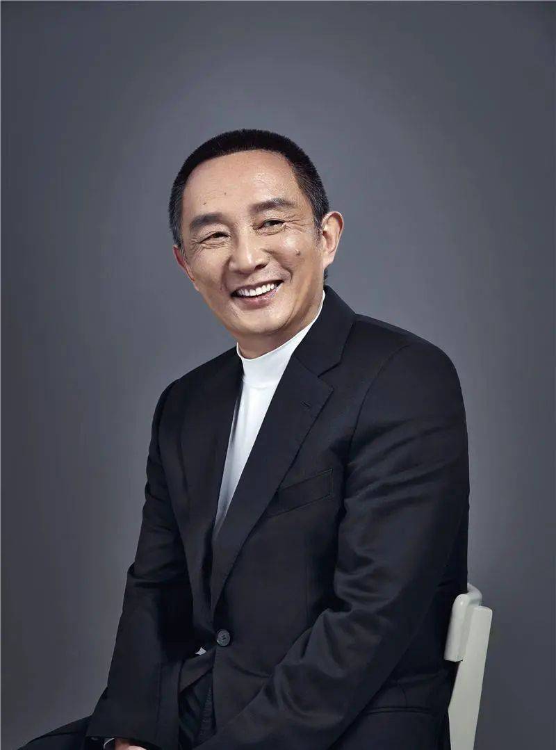 考古|宋佳被曝隐婚?男方曾导《白夜追凶》两人恋爱7年，情路坎坷的她终修得正果