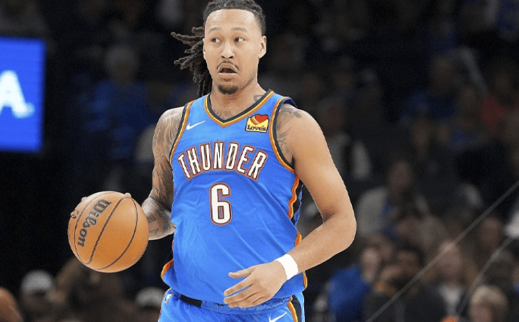 1亿！1.22亿！NBA疯狂一夜，老詹创造历史，哈登留守快船