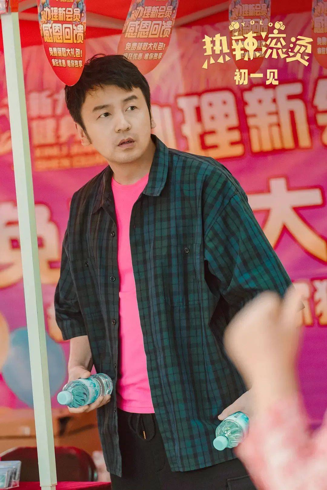 “怎么哪儿都是雷佳音？”刷脸太频繁遭吐槽，大银幕被“少数人霸屏”谁的锅？