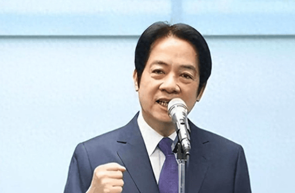 30小时内，78架军机三面围台，解放军大动作，岛内乱成一锅粥了！