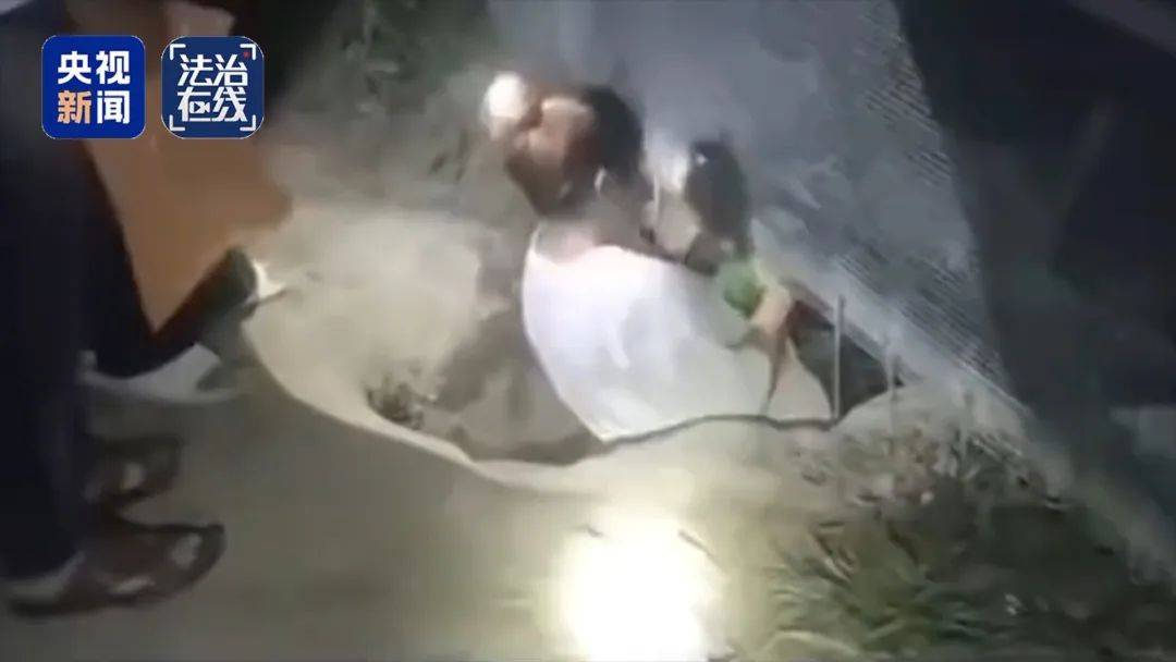 电诈回流人员讲述缅北噩梦：关铁笼、剁手指、强迫卖淫……白家集团大量犯罪细节披露