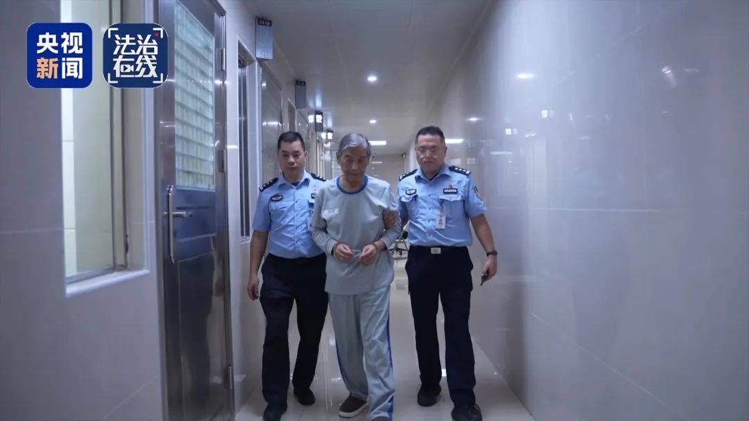 电诈回流人员讲述缅北噩梦：关铁笼、剁手指、强迫卖淫……白家集团大量犯罪细节披露