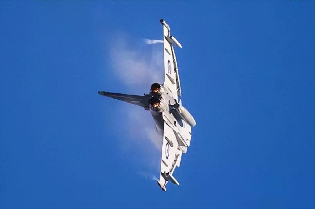 3名阵风飞行员当场阵亡，超250人战死，终于明白印度为何拒绝公布伤亡人数