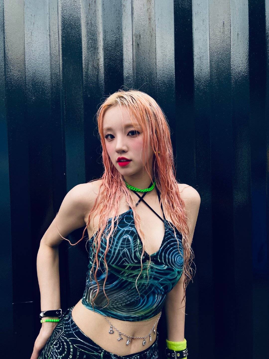 韩国水弹音乐节名场面：宋雨琦宣美柳智敏性感火辣权恩妃超撩人