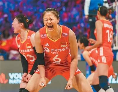 新女排的热血为新帅添底气