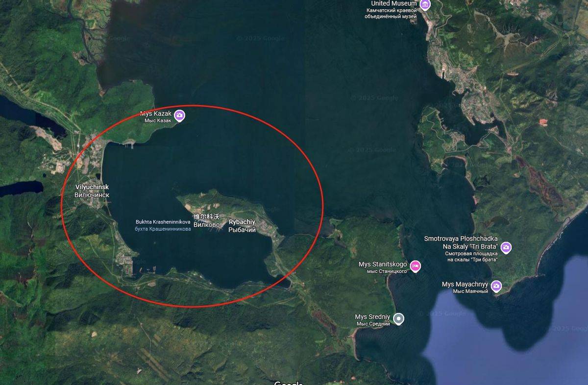 海军基地遇上大地震，港内全是新核潜艇，损坏一艘都能让俄军心疼