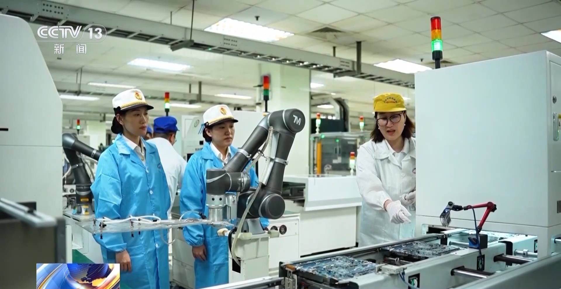 我国外贸逆势实现“三个首次” 背后有哪些因素在支撑？