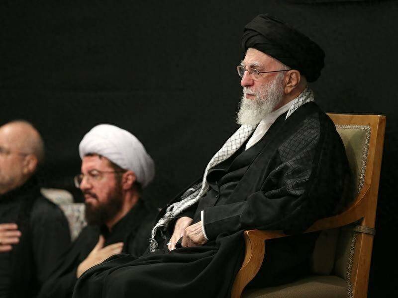 伊朗权力大变局！国防委员会成立，总统佩泽希齐扬挂帅，军权已经到手了？