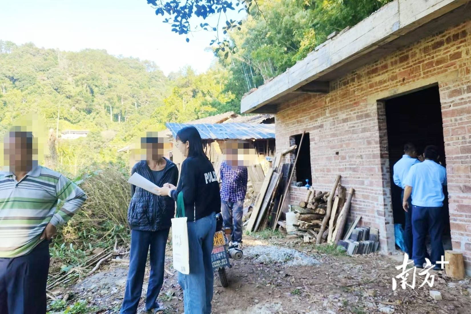 罗定：把调解室开成“解忧杂货店”