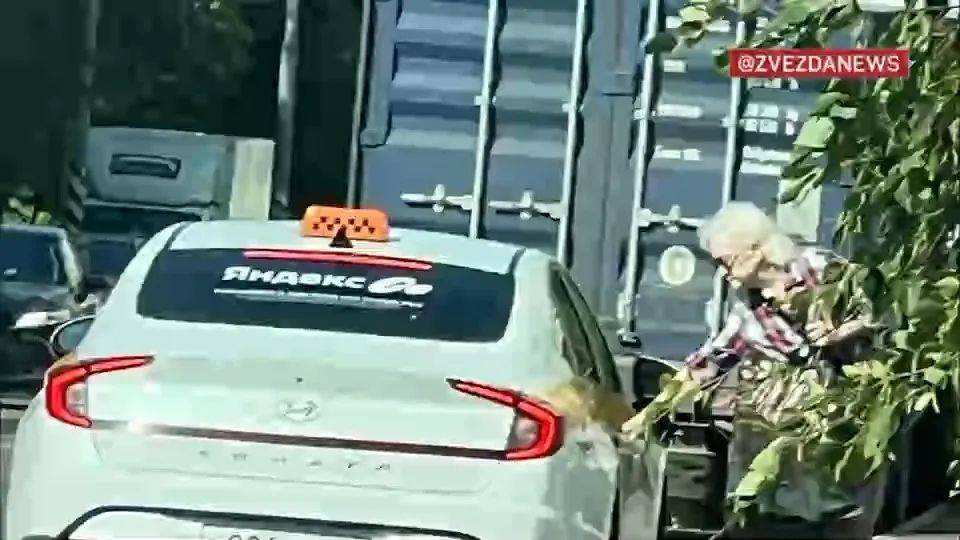 俄罗斯退休老太为追回积蓄，被乌方收买成为杀手，企图杀害俄军事人员