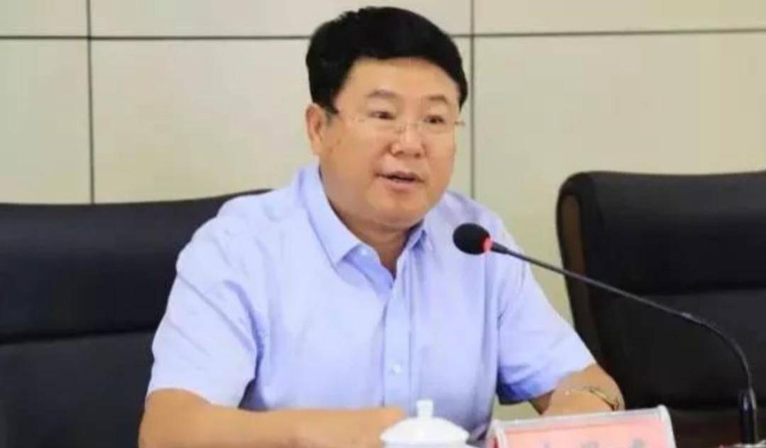 涉嫌严重违纪违法，牛景峰被查