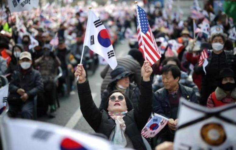 韩国反华集会愈演愈烈，背后推手动机何在？