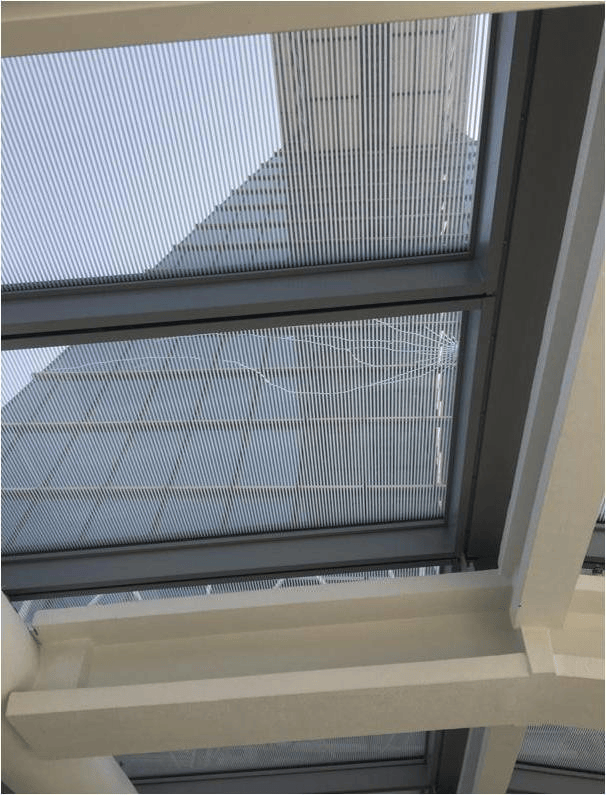 上海环球金融中心楼顶无人机对撞！对话管理方：9年已坠95架，楼顶“风洞”成黑飞重灾区！