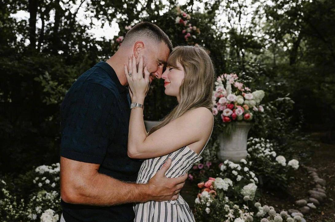 考古|霉霉和35岁橄榄球星订婚，曾拥有87段绯闻和10来个前任的女王这次要修成正果了？