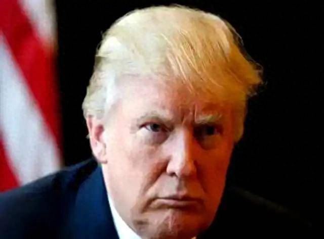 再次翻脸！特朗普重启关税大棒，没想到中方出手快准狠：直接被稀土卡住脖子！